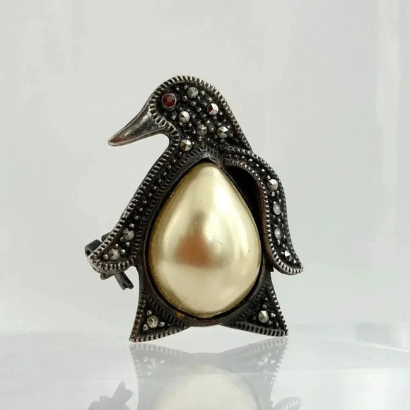 Sterling S Marcasite Teardrop Faux Pearl Cabochon Vintage Pendant Brooch Pin - Picture 1 of 10